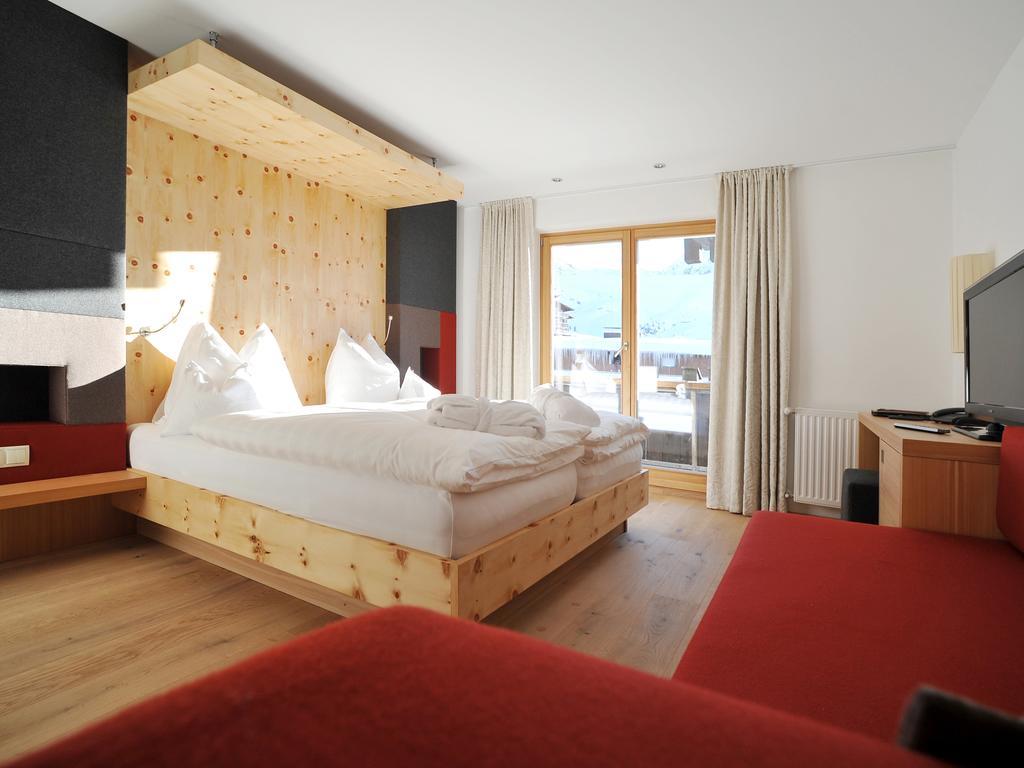Hotel Konradin Kühtai Quarto foto