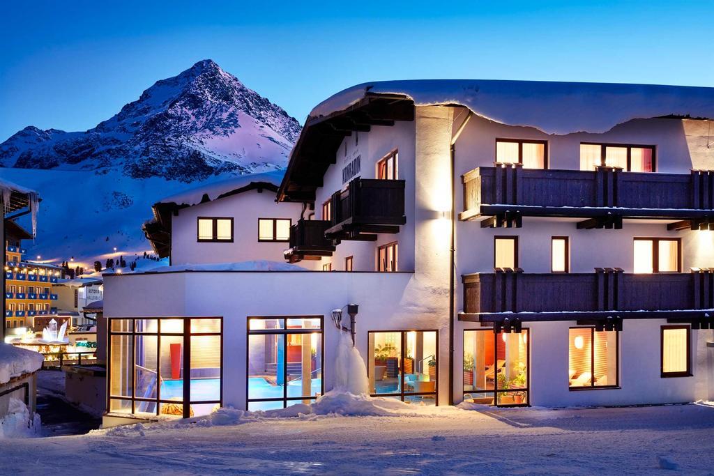 Hotel Konradin Kühtai Exterior foto